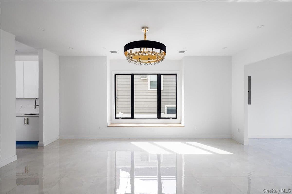 544 Arlington Road thumbnail 7