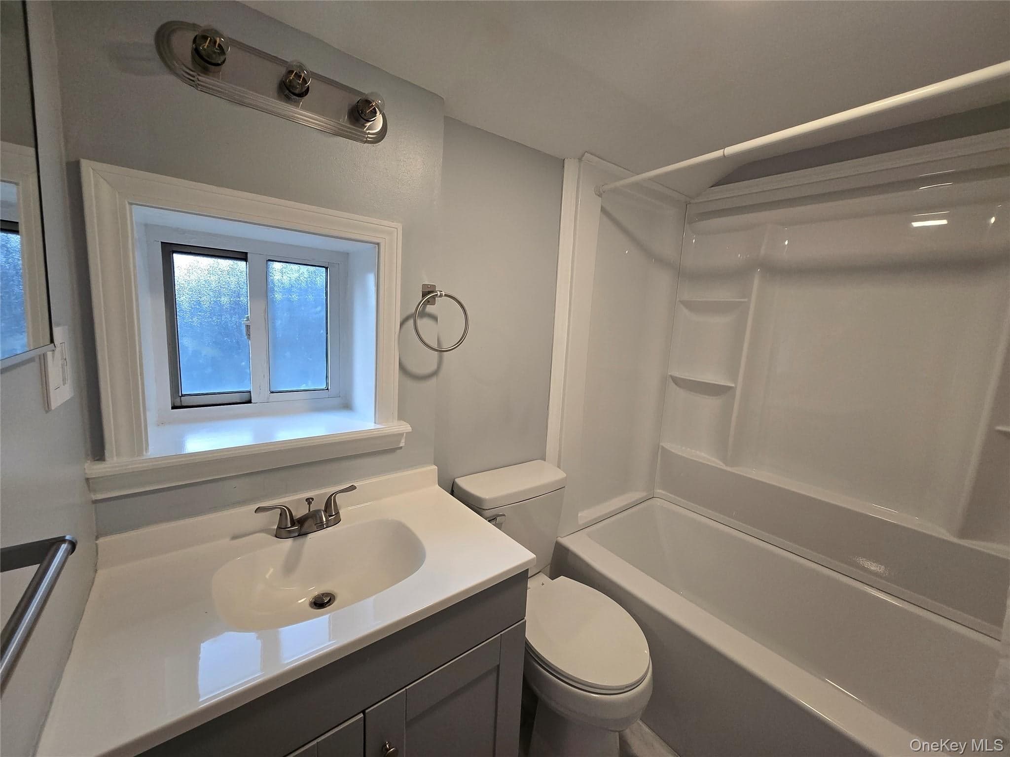 21 Fair Avenue thumbnail 17