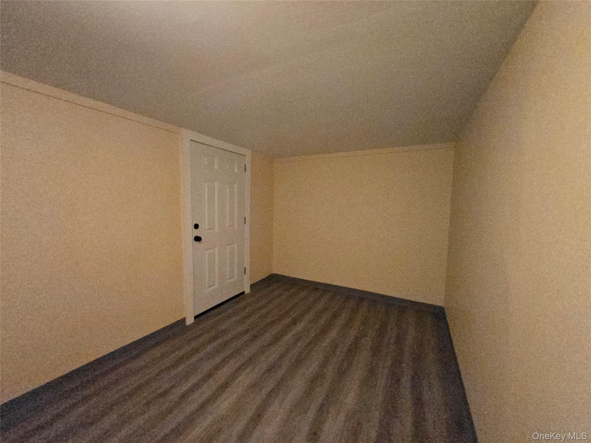 21 Fair Avenue thumbnail 16
