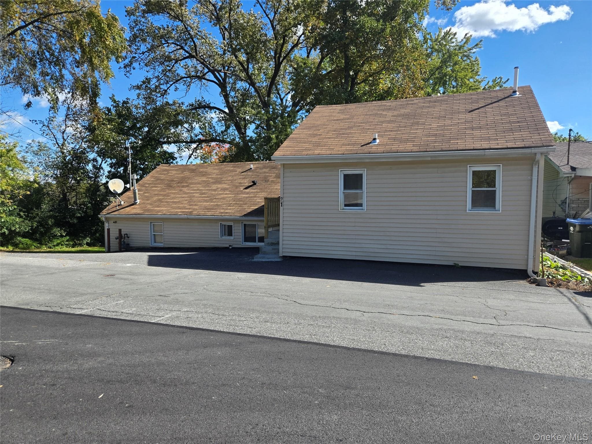 21 Fair Avenue thumbnail 24