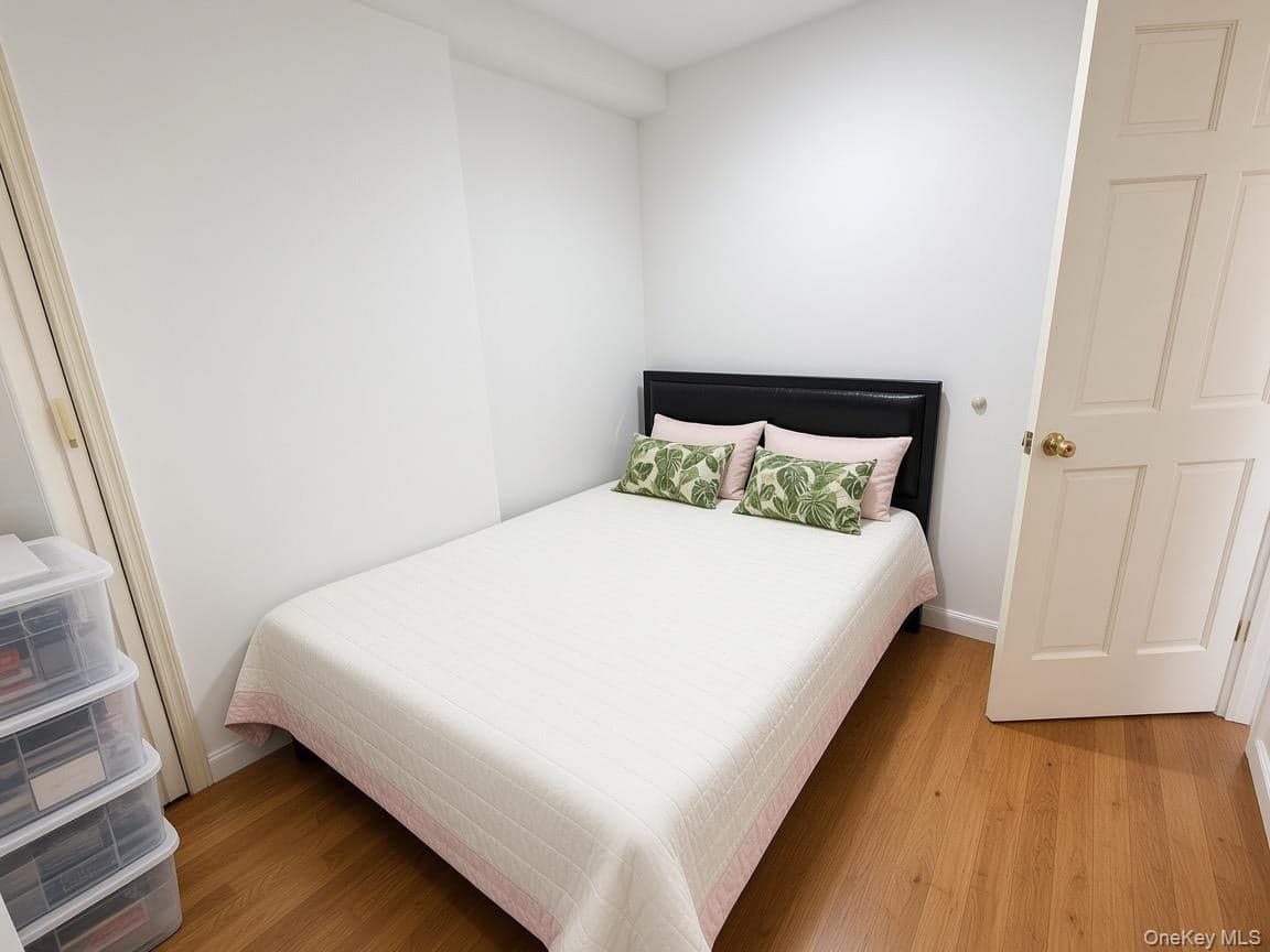141-05 Cherry Avenue Unit: 6A thumbnail 3