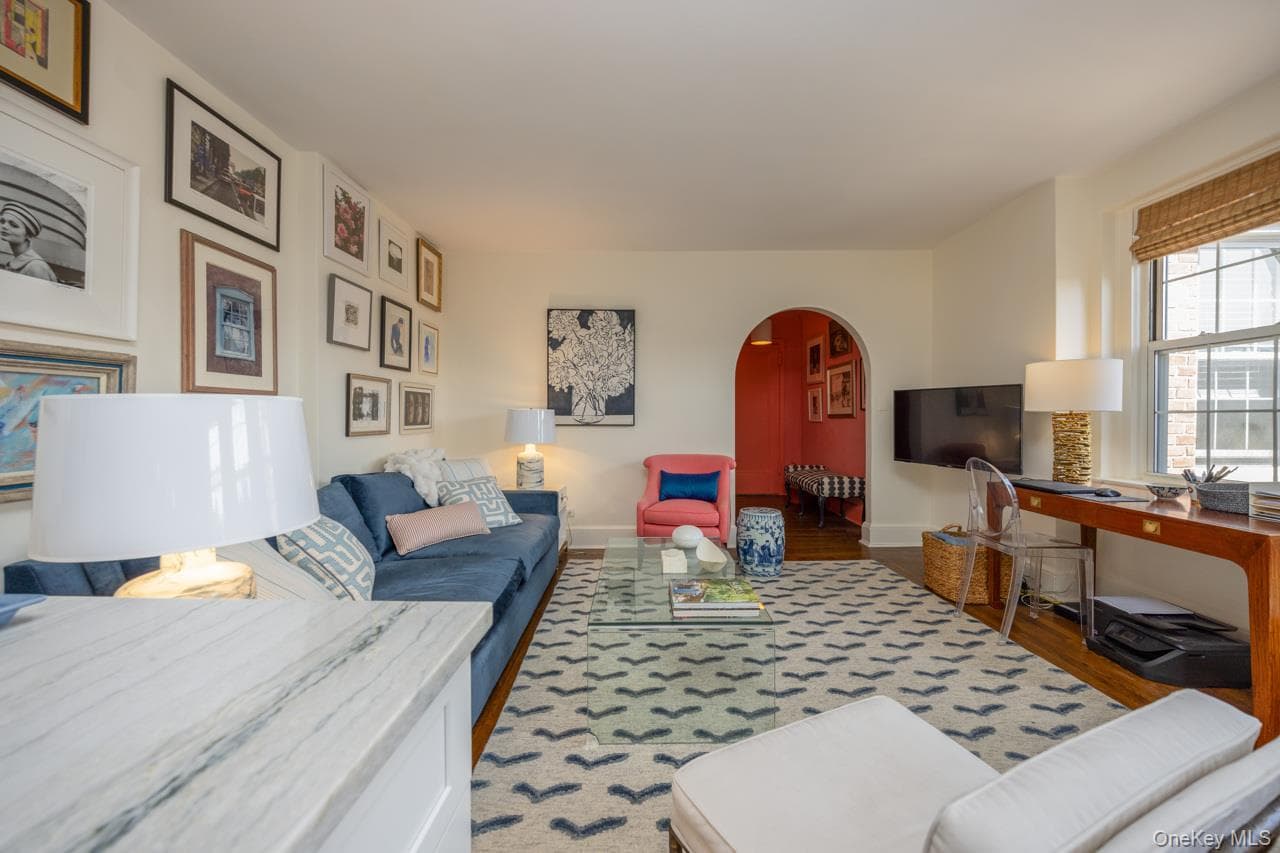 270 Bronxville Road Unit: A51 thumbnail 8
