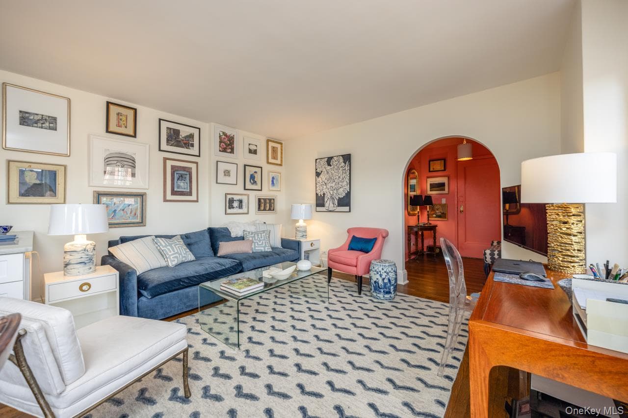 270 Bronxville Road Unit: A51 thumbnail 7