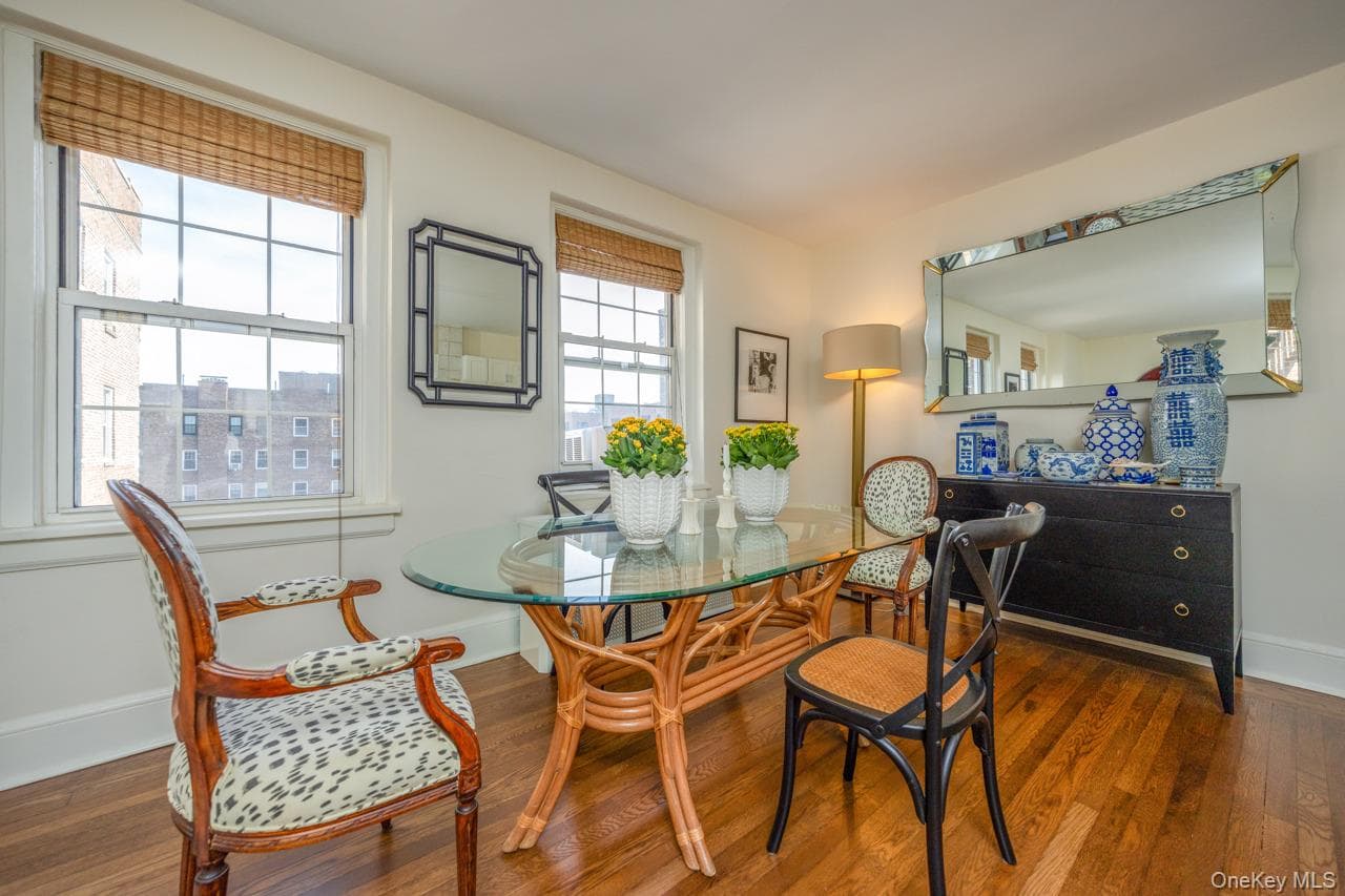 270 Bronxville Road Unit: A51 thumbnail 9