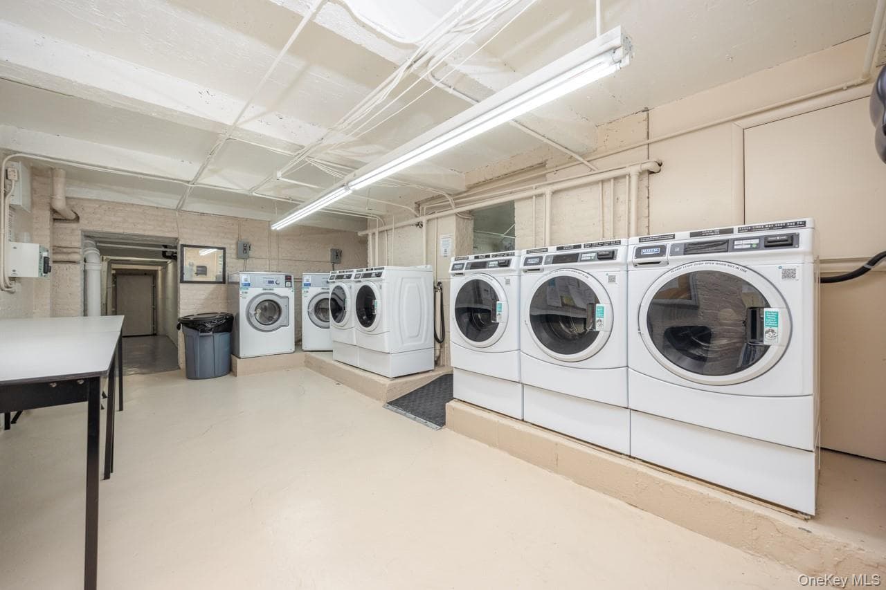 270 Bronxville Road Unit: A51 thumbnail 23