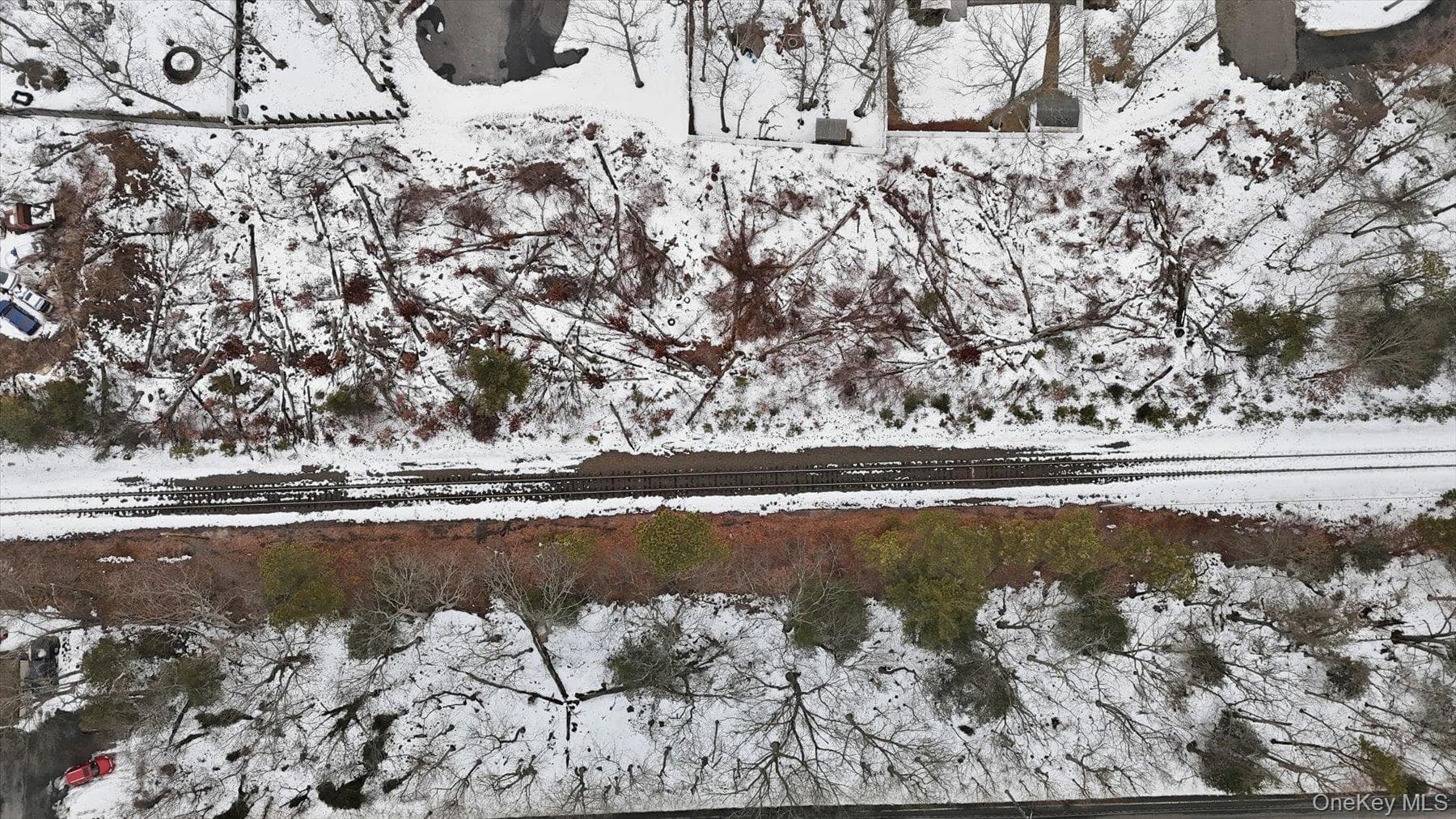 Railroad Avenue thumbnail 2