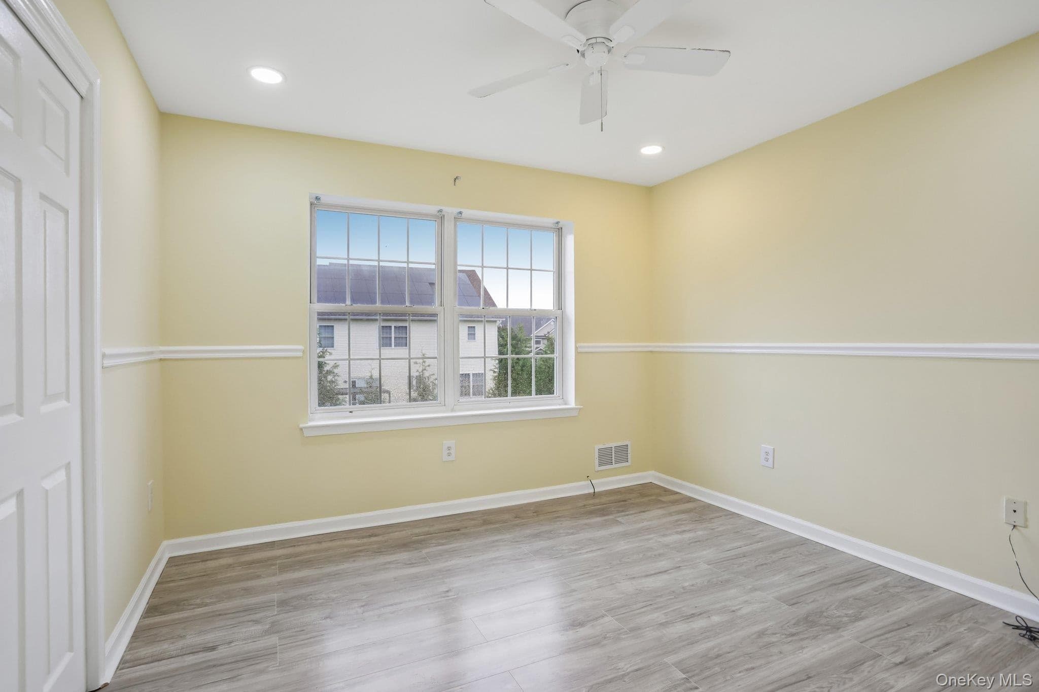 2508 Constitution Way thumbnail 35