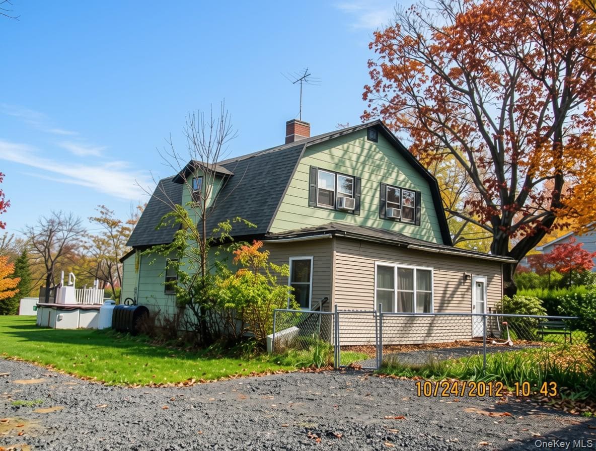 315 Mountain Avenue, Monroe