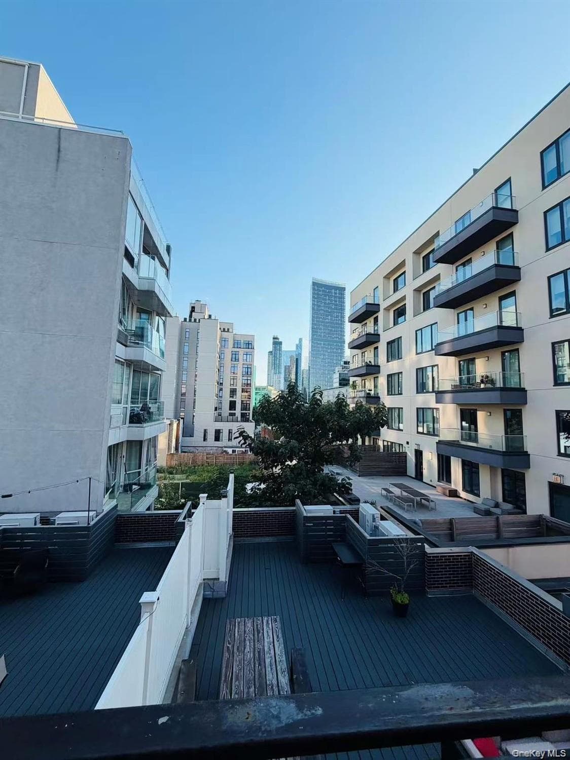 31-12 38th Avenue Unit: 3B thumbnail 15