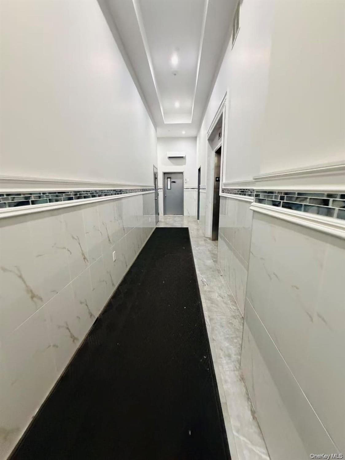 31-12 38th Avenue Unit: 3B thumbnail 3