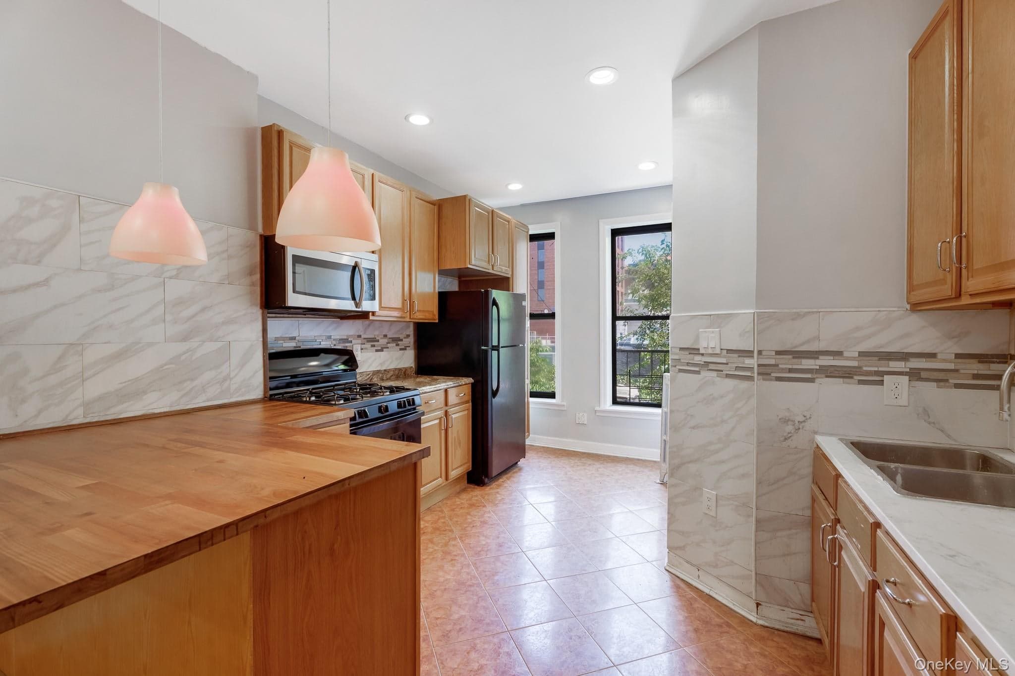 1281 Nostrand Avenue thumbnail 4