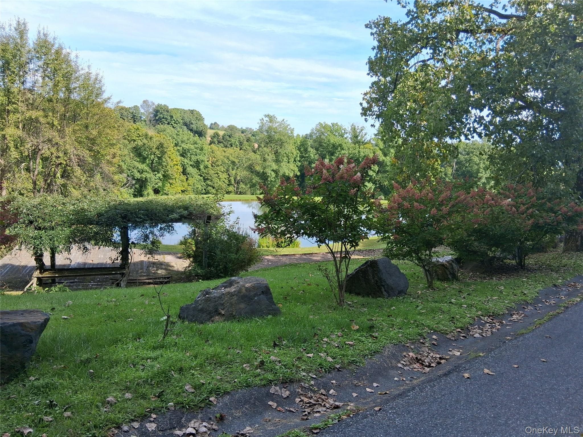 81 Tinker Hill Road thumbnail 26