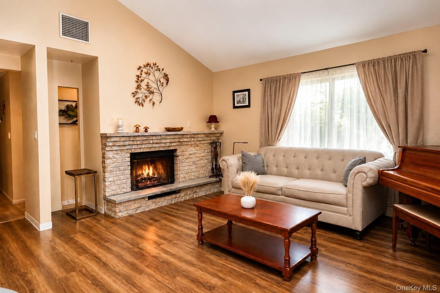 28 Sunrise Terrace thumbnail 5
