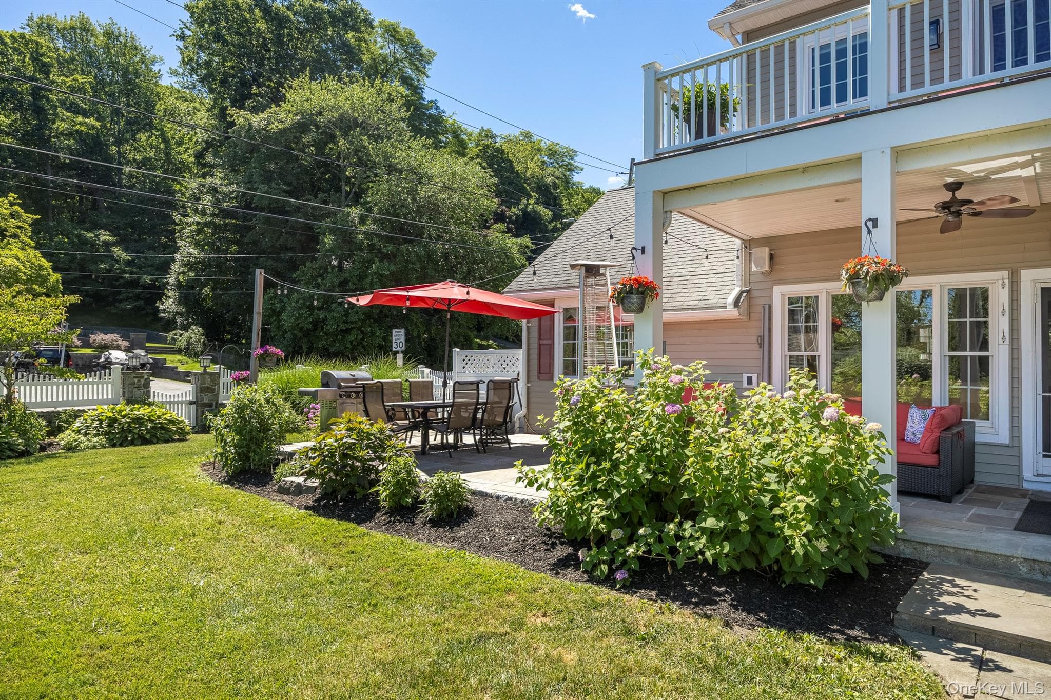 1 Colonial Drive thumbnail 34