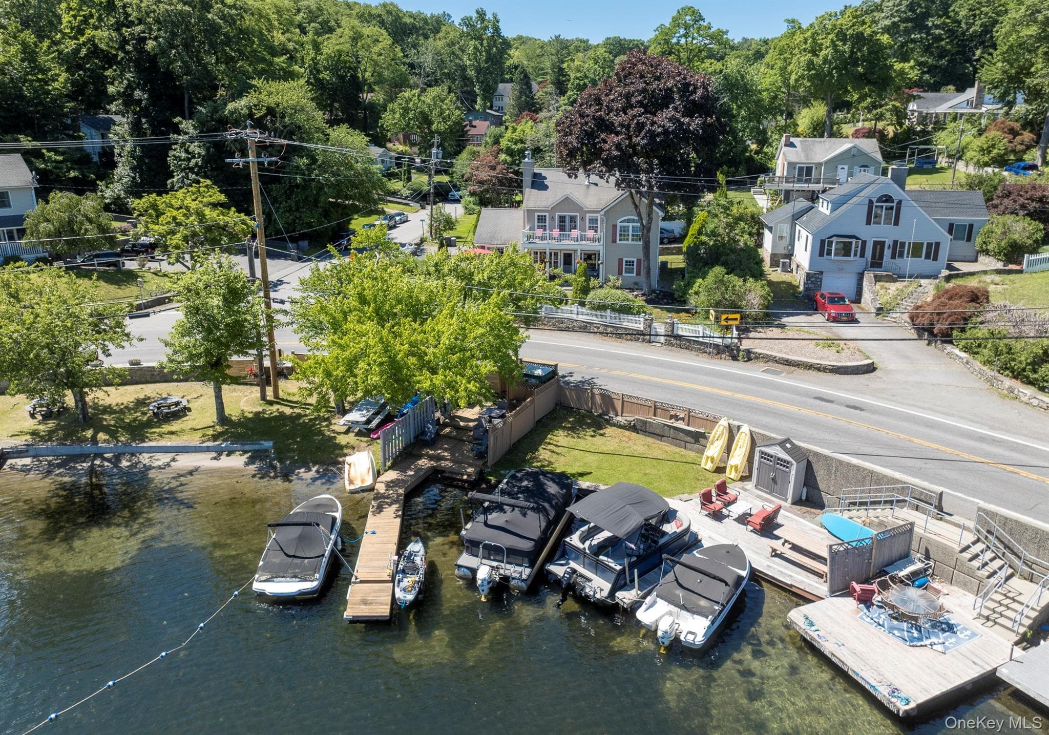 1 Colonial Drive thumbnail 44