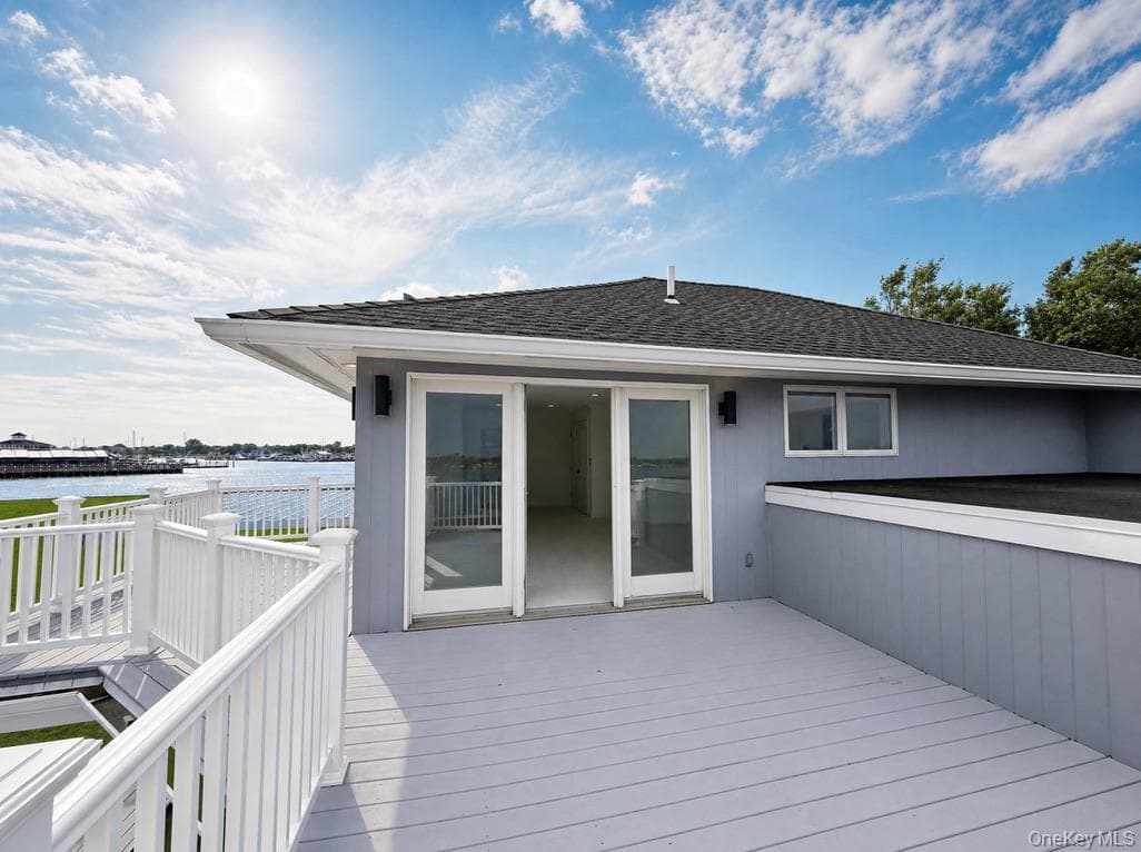 170 S Penataquit Avenue thumbnail 35