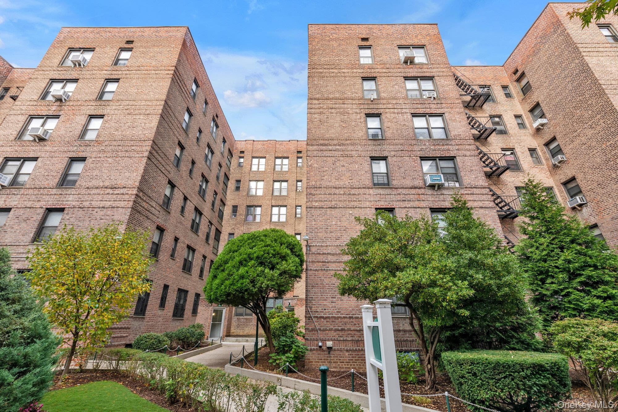 4334 Union Street Unit: 5H, Flushing