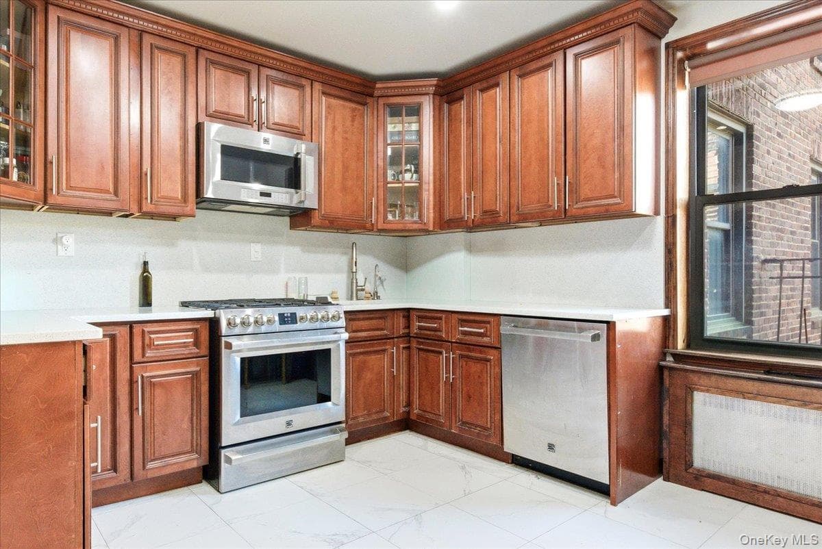 83-80 118th Street Unit: 4A thumbnail 9