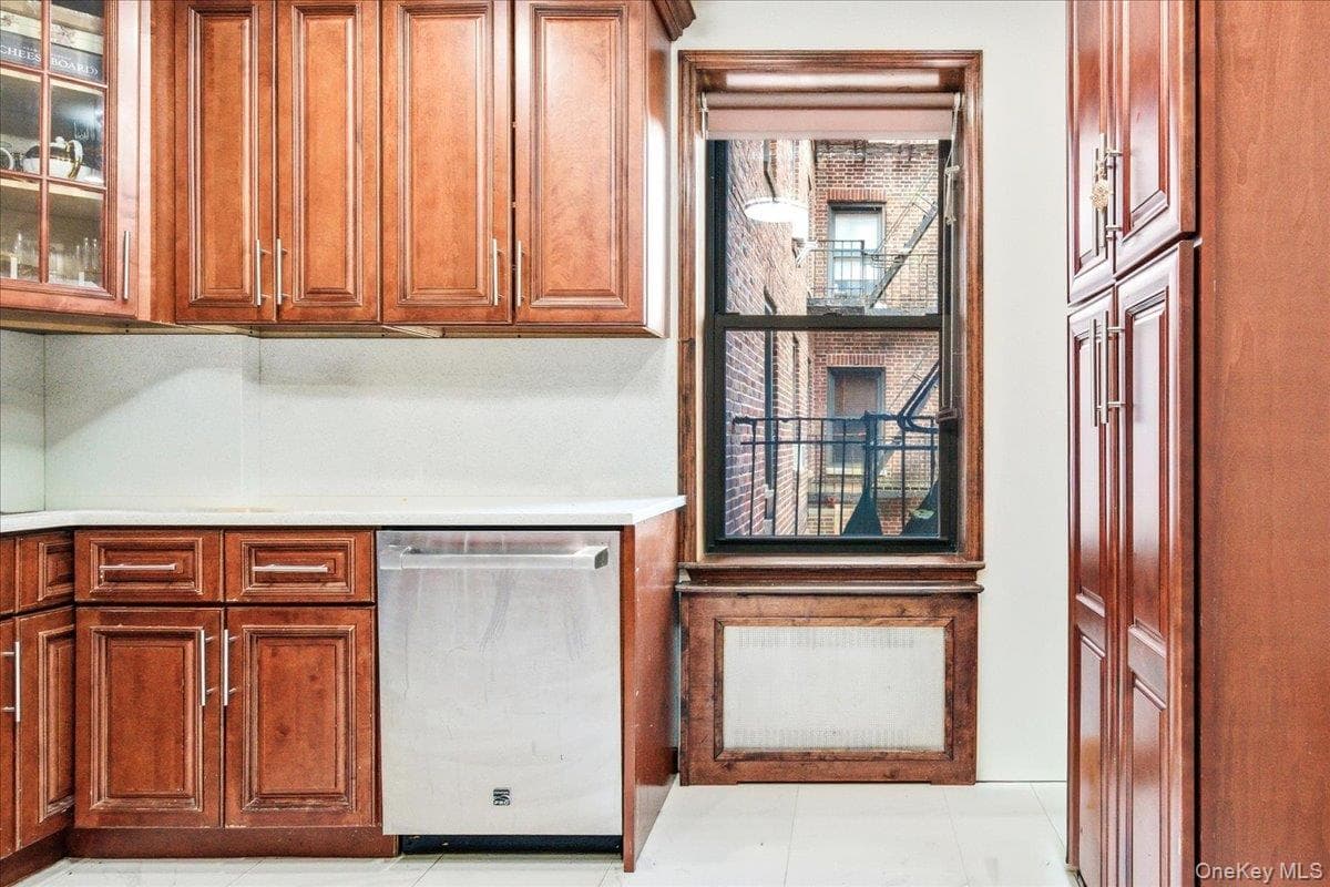 83-80 118th Street Unit: 4A thumbnail 10