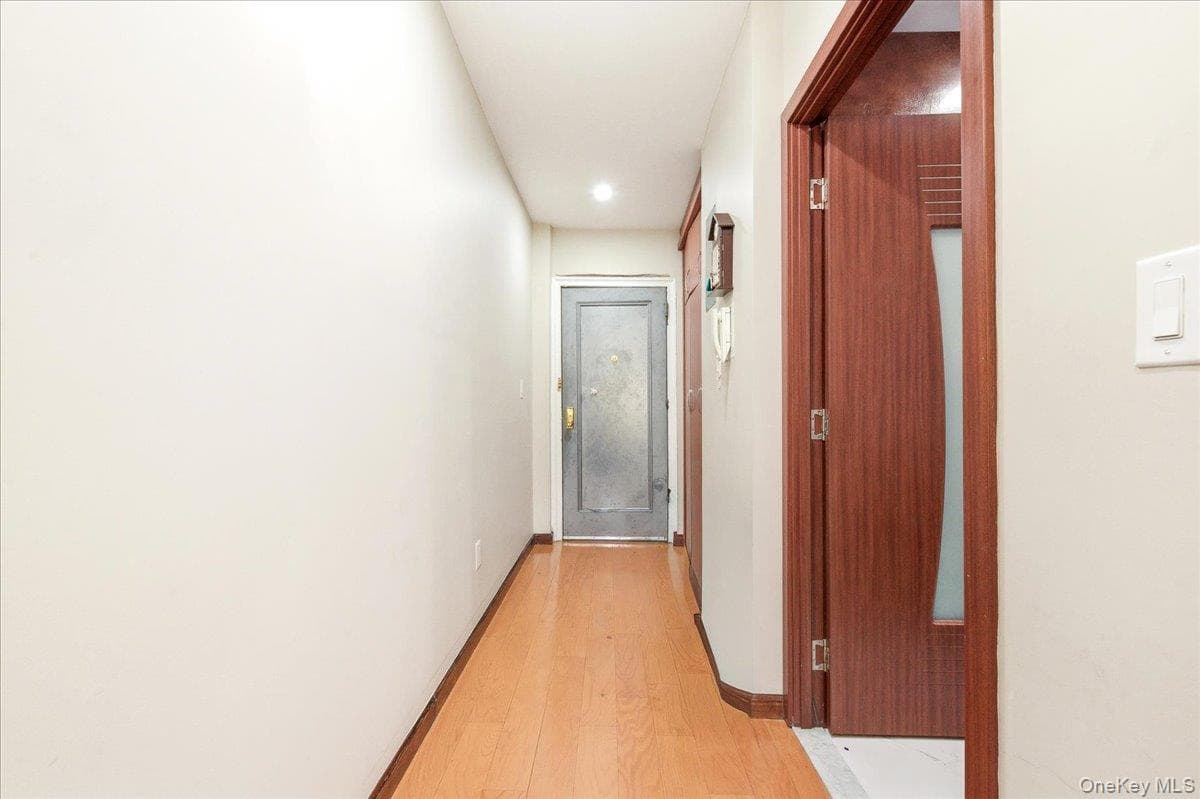 83-80 118th Street Unit: 4A thumbnail 5