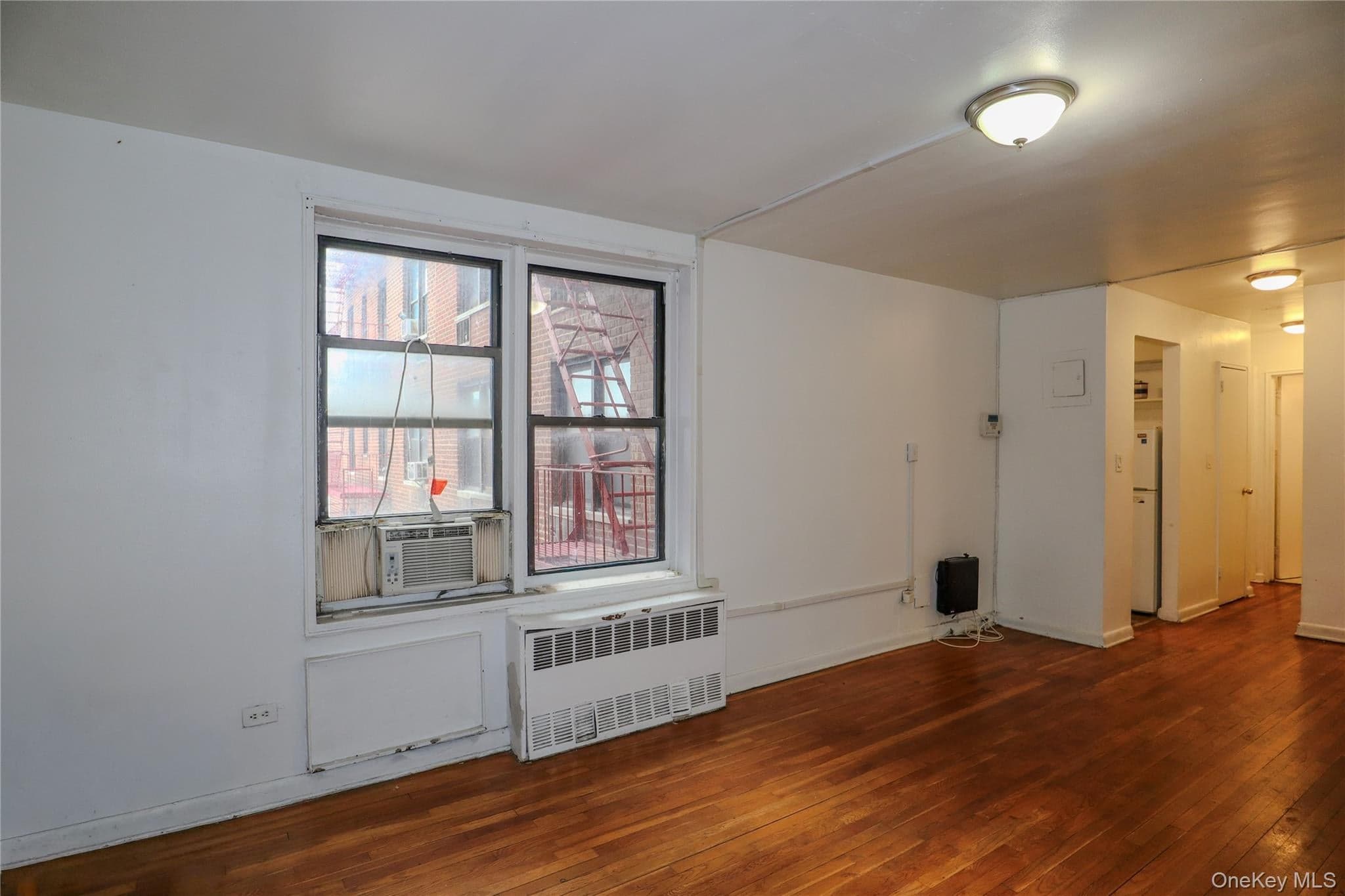 8720 175th Street Unit: 3J thumbnail 2