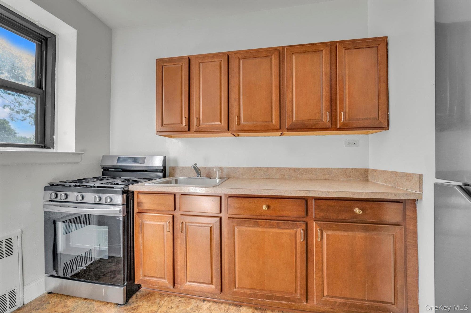 112-25 34 Avenue Unit: H thumbnail 7