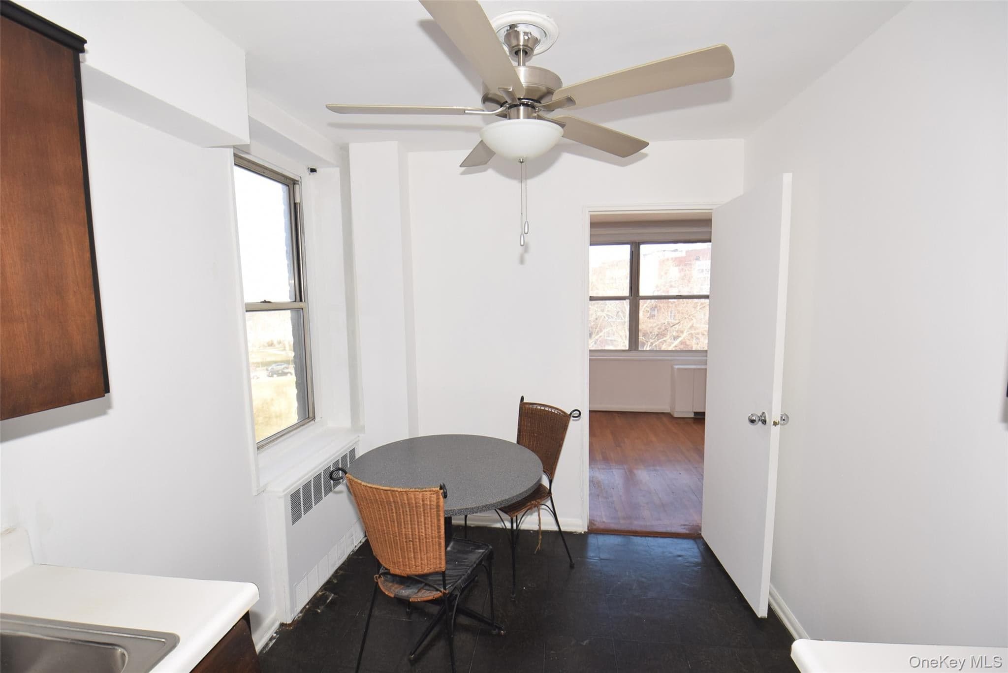 211-10 18 Avenue Unit: 4J thumbnail 16