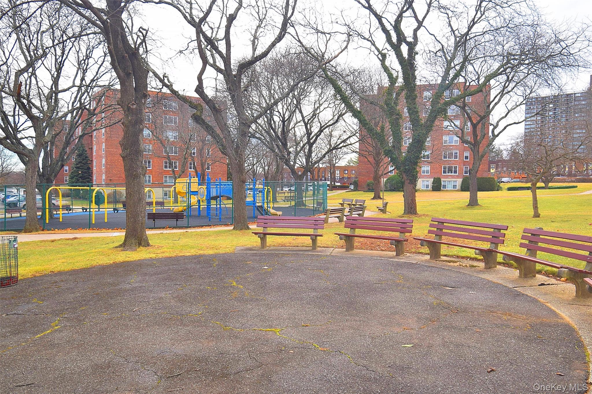 211-10 18 Avenue Unit: 4J thumbnail 23