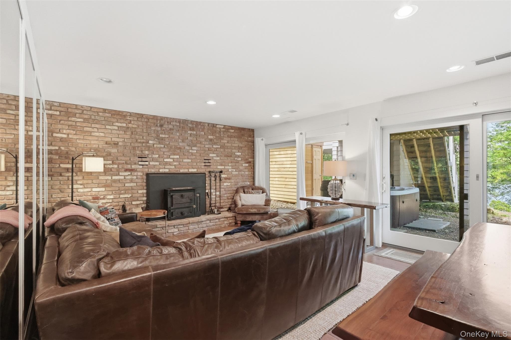 128 Broadmoor Drive thumbnail 20