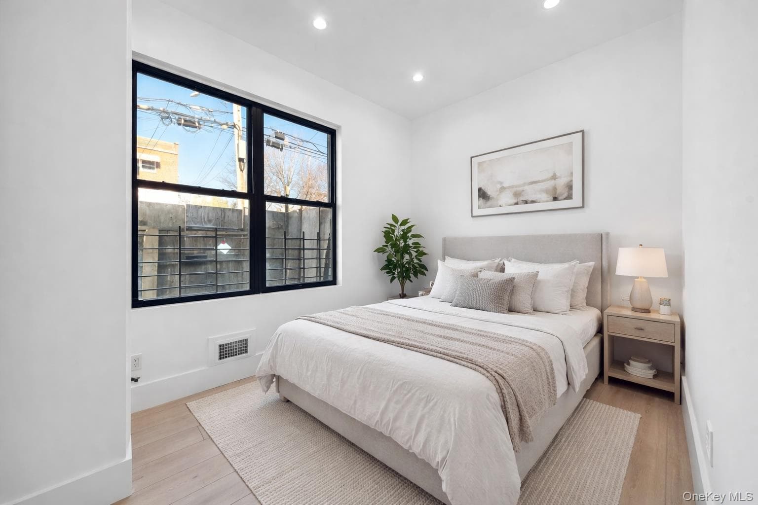 953 Tilden Street thumbnail 5