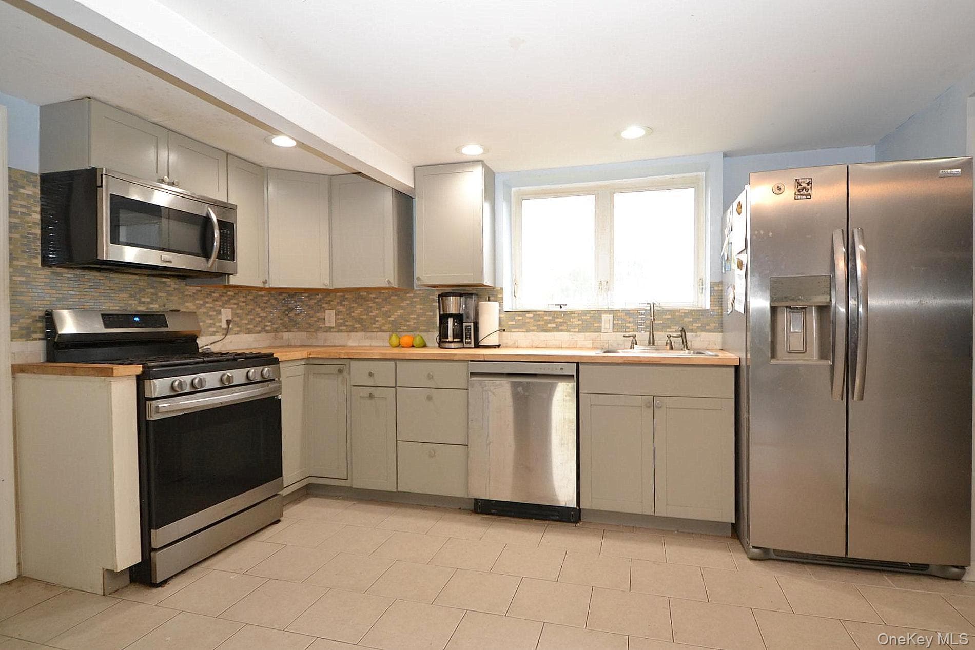 111 Fuller Avenue thumbnail 4