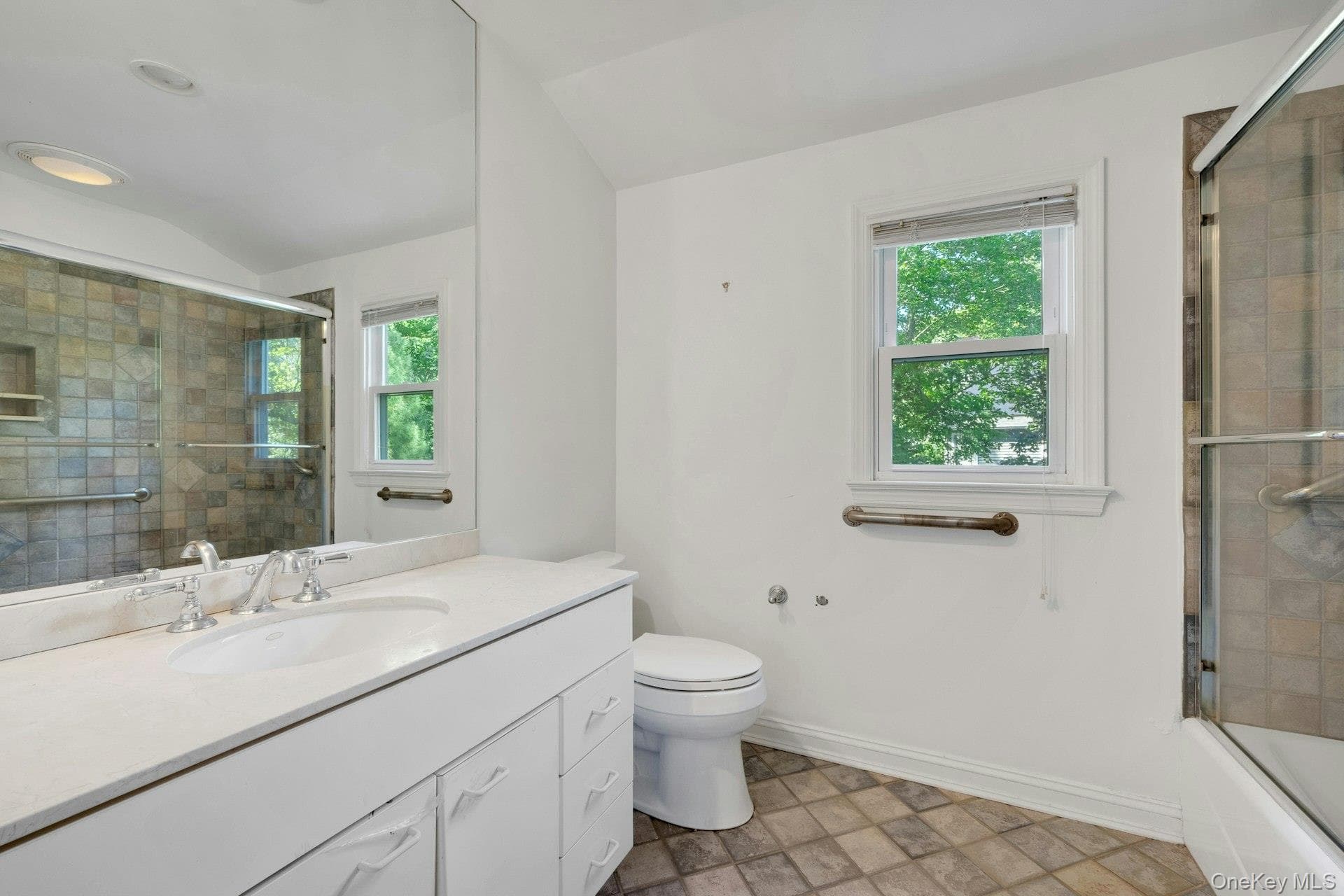 258 Evandale Road thumbnail 20