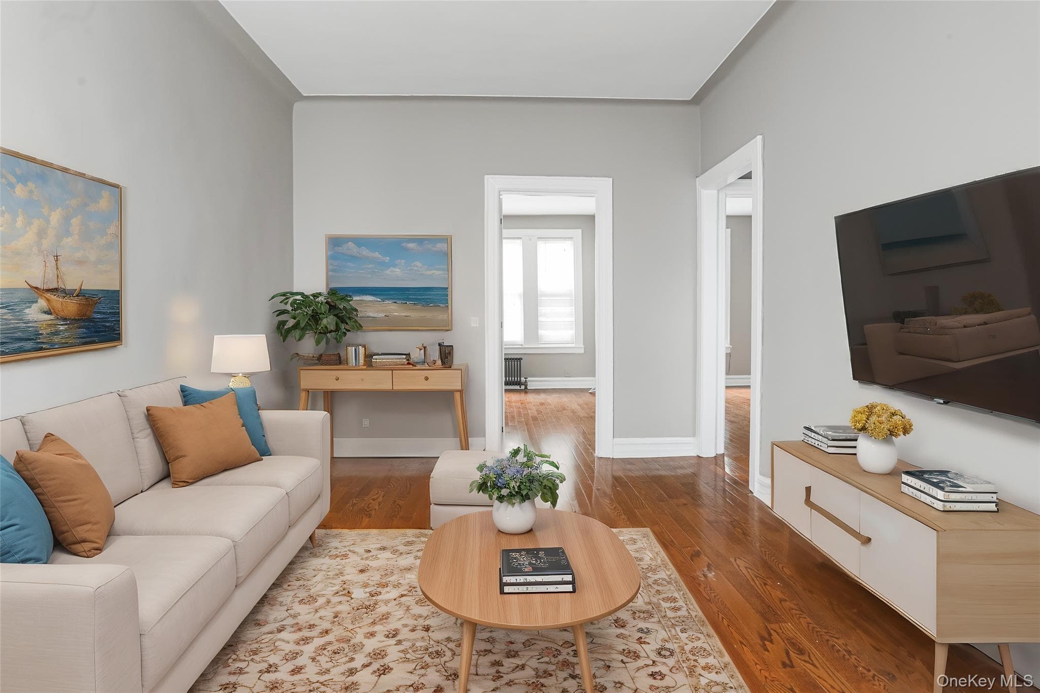 4507 Ditmars Boulevard thumbnail 2