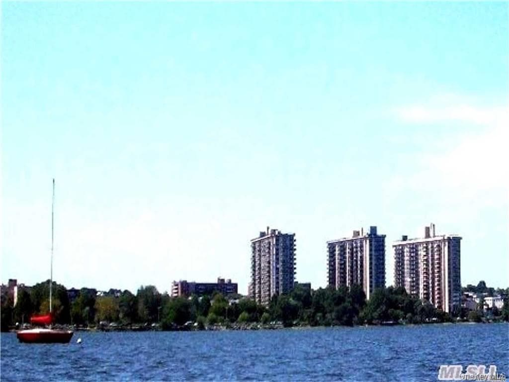 18-05 215th Street Unit: 5D thumbnail 6