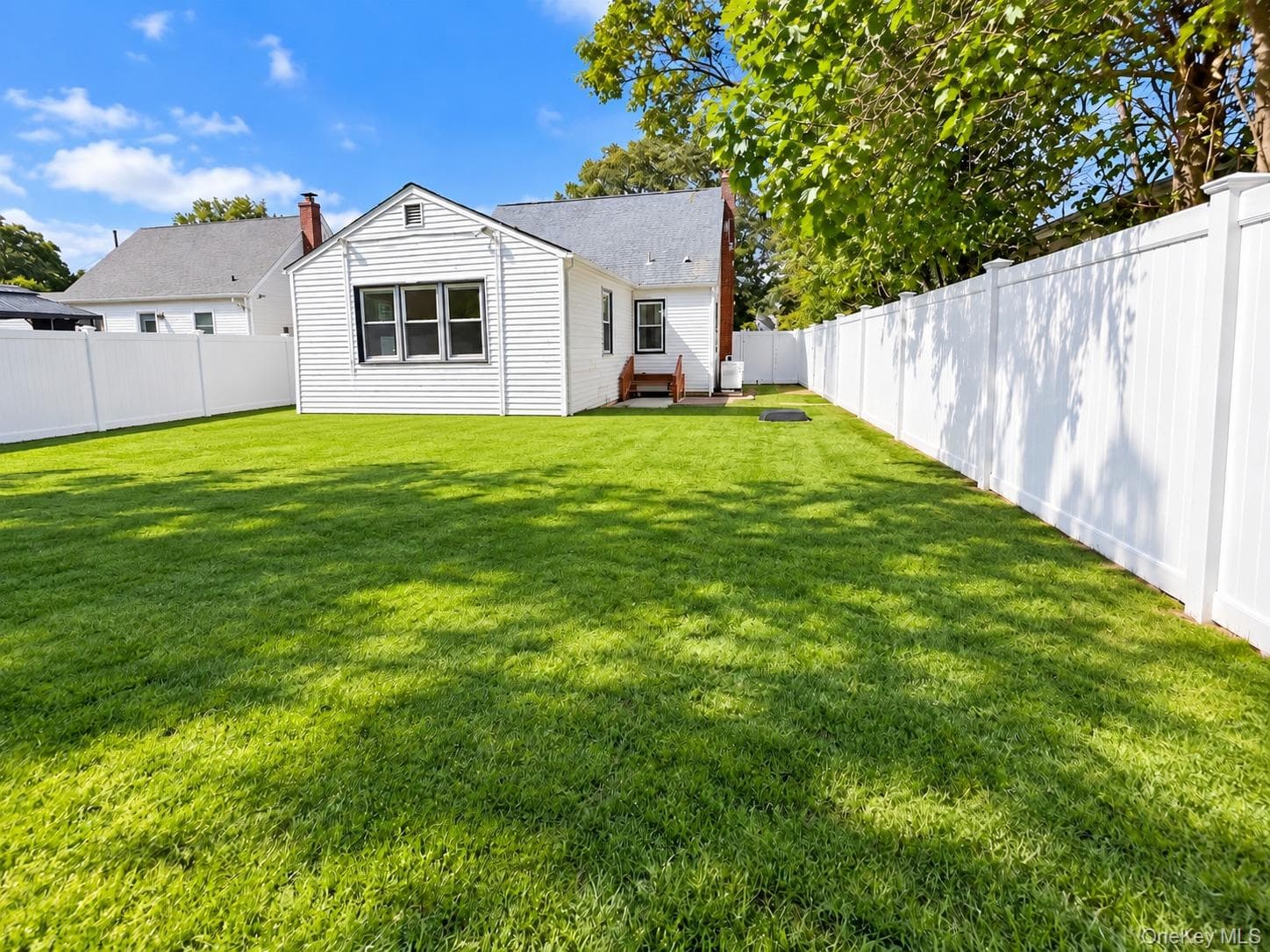 102 Pinewood Drive thumbnail 26