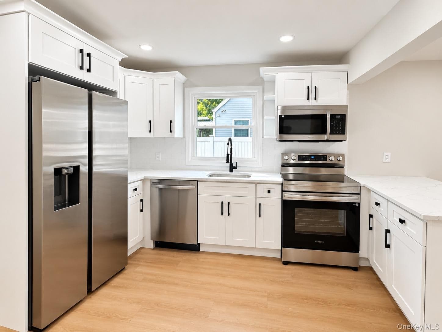 102 Pinewood Drive thumbnail 7