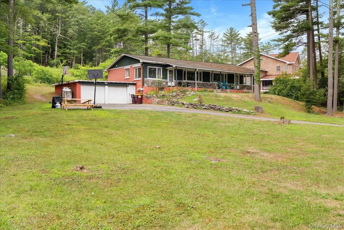 24 Alpine Drive thumbnail 34