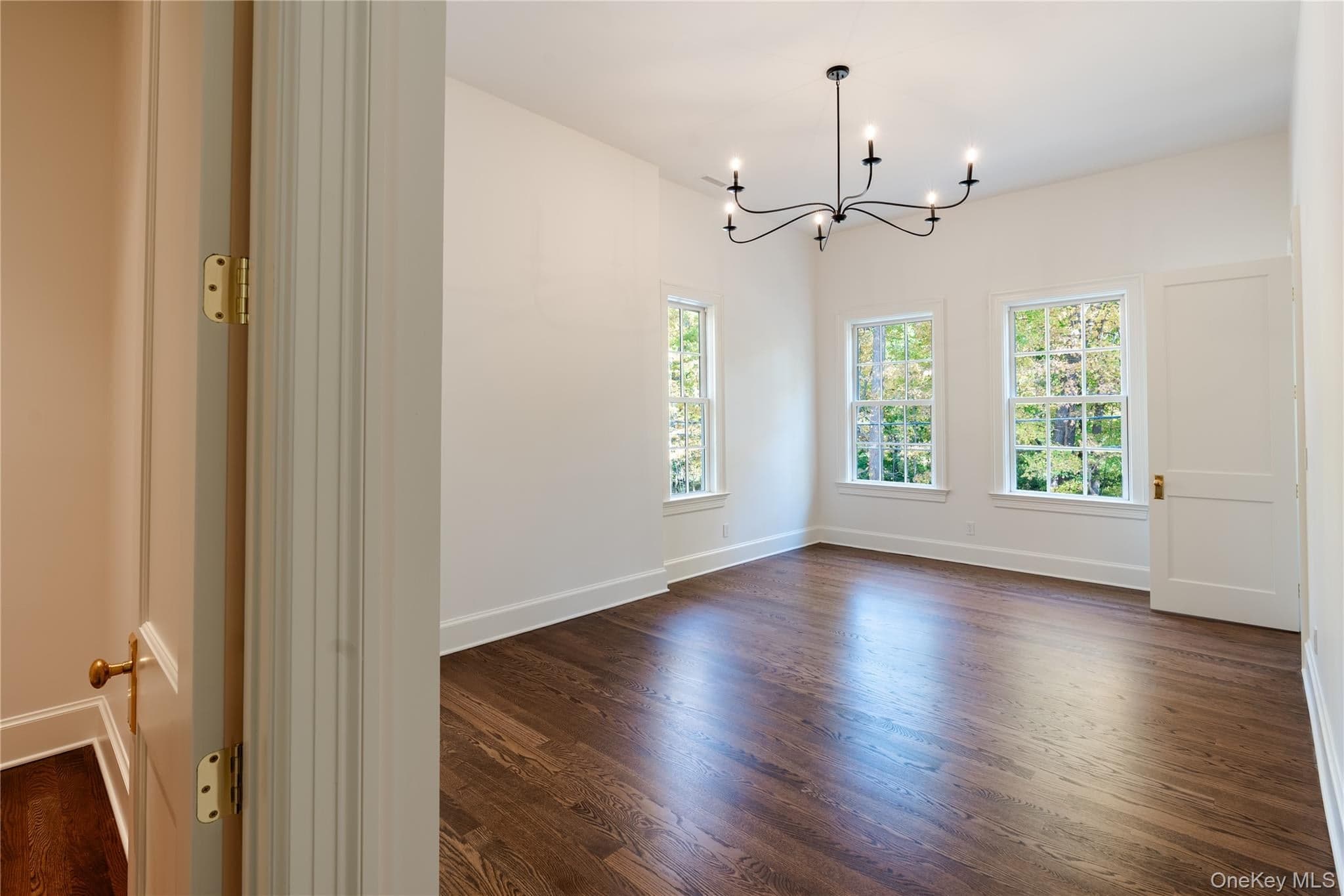 126 Mclain Street thumbnail 26