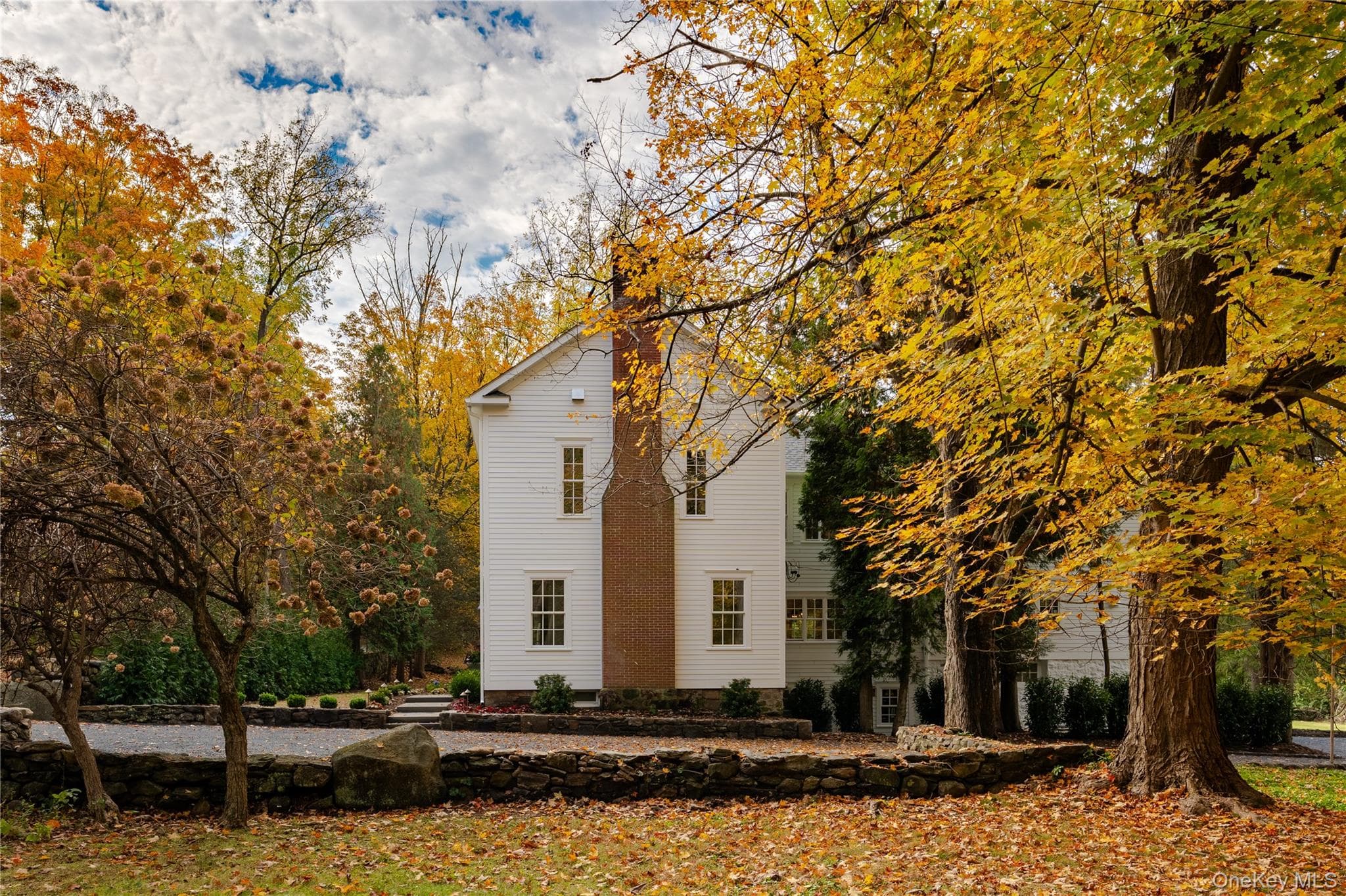 126 Mclain Street thumbnail 6