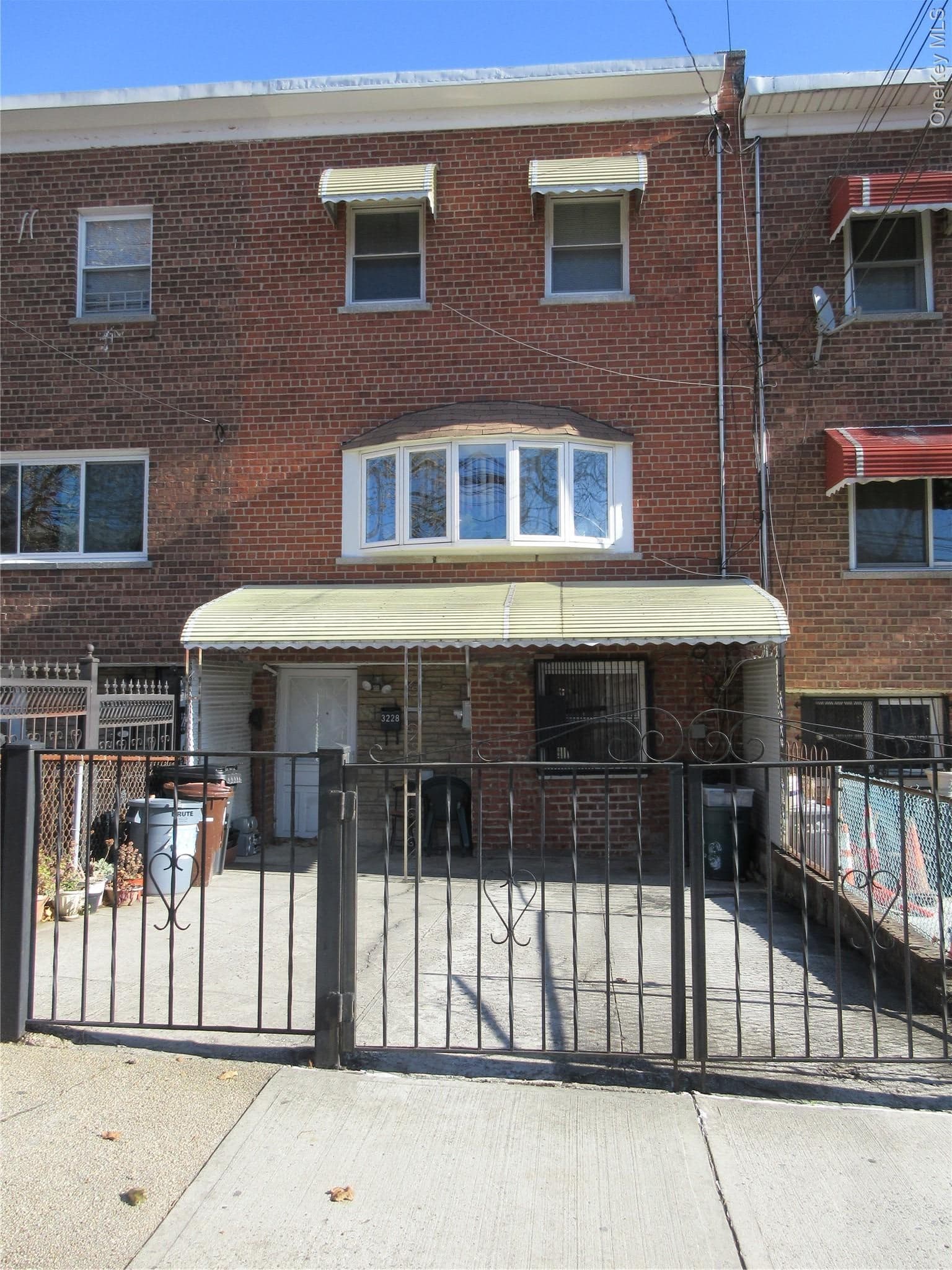 3228 Tenbroeck Avenue thumbnail 18