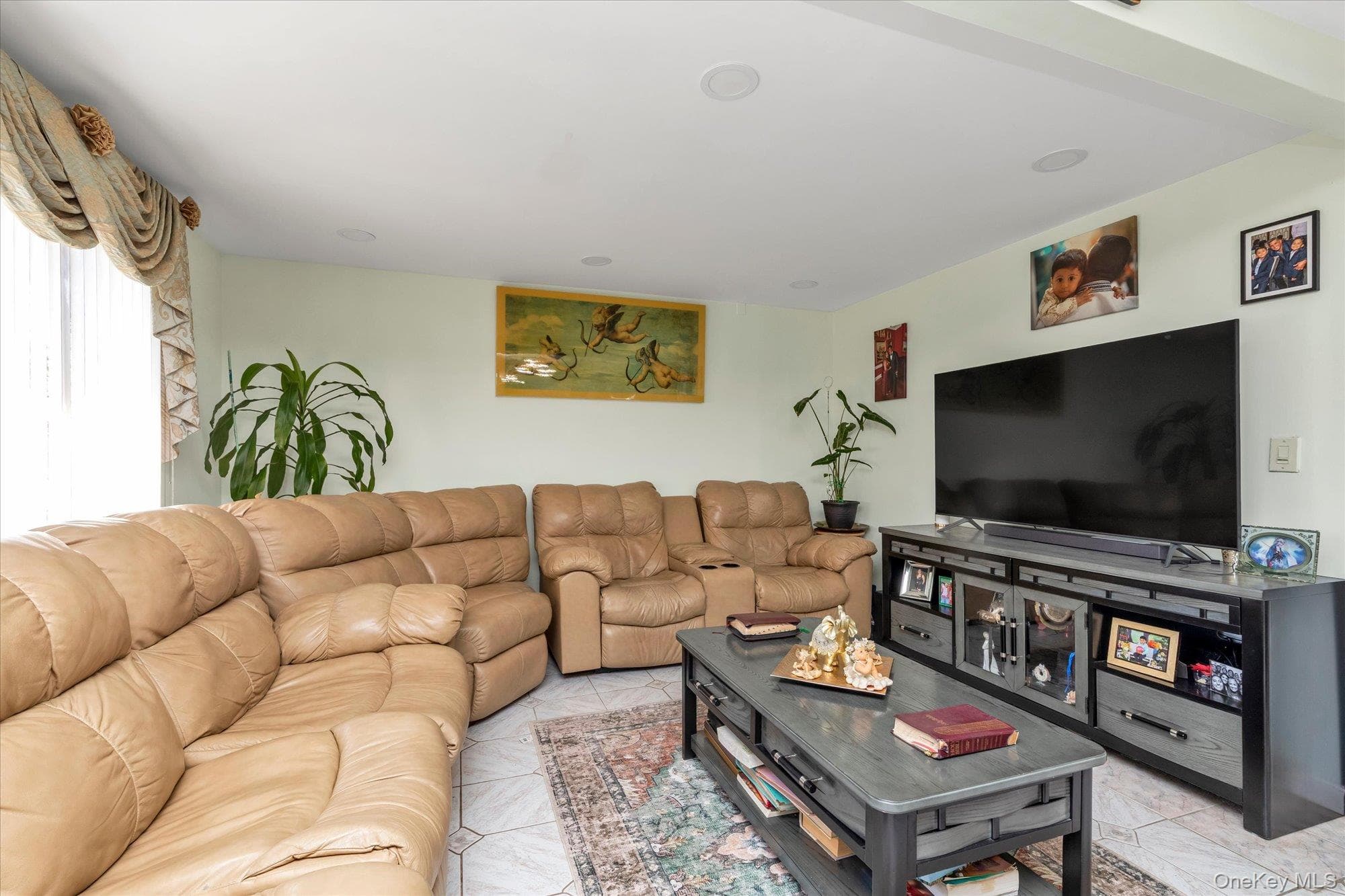 15 Hudson Avenue thumbnail 3