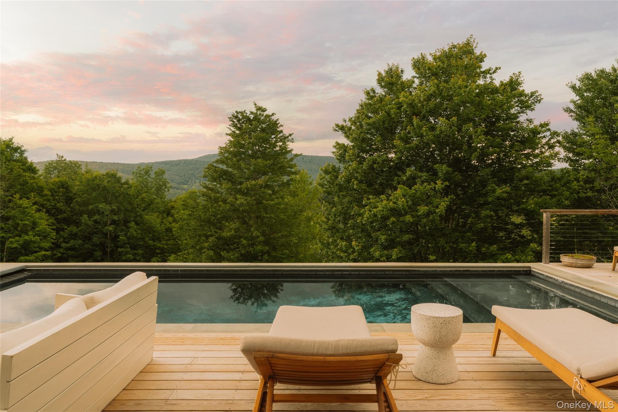 648 Scudder Hill Road thumbnail 4