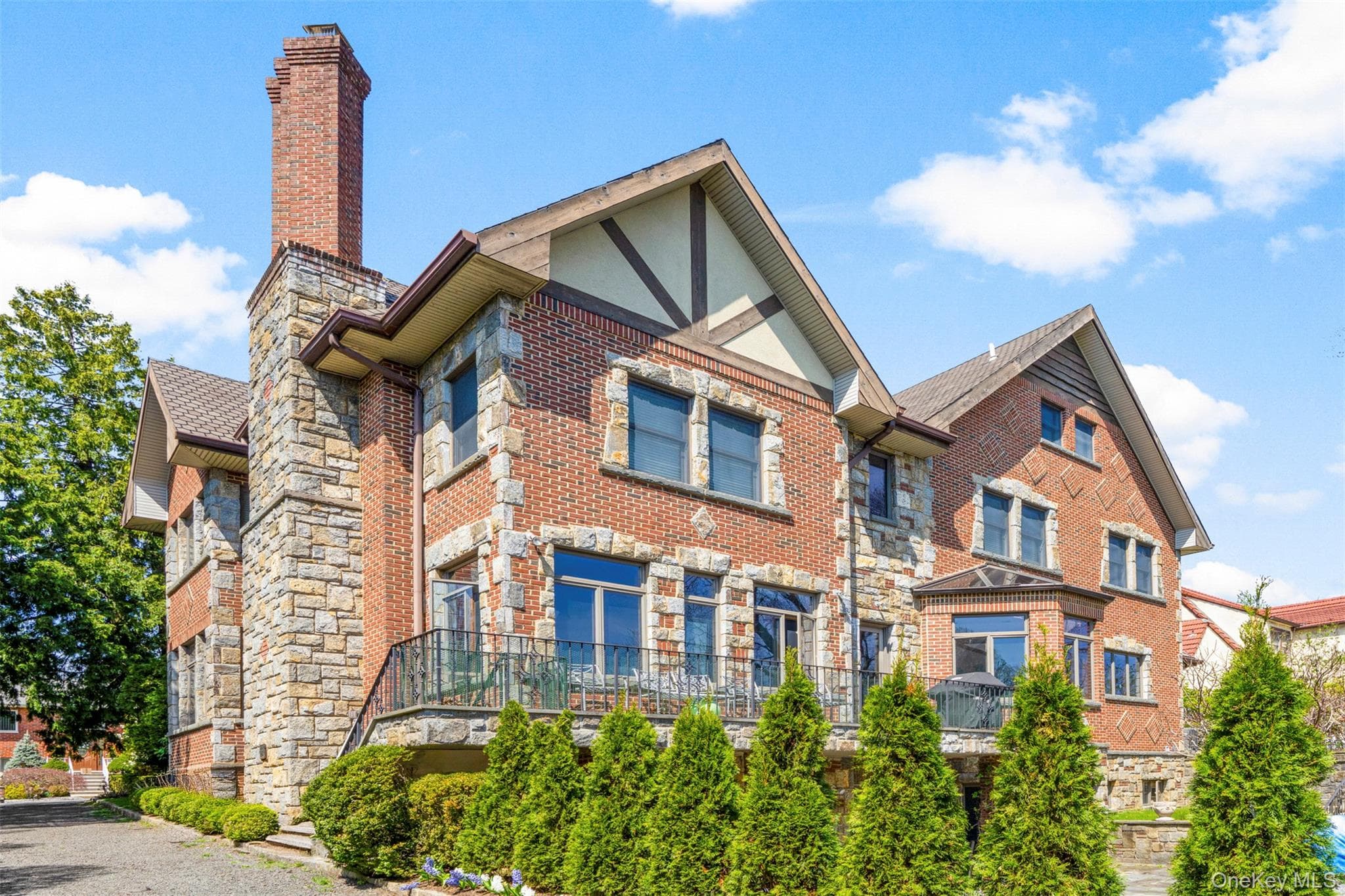 106 Carver Terrace thumbnail 33