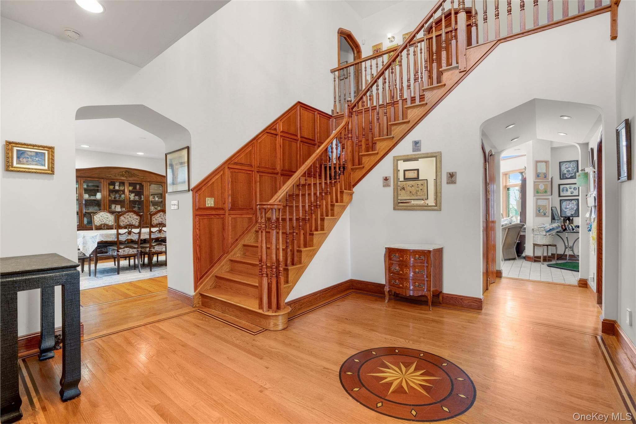 106 Carver Terrace thumbnail 3