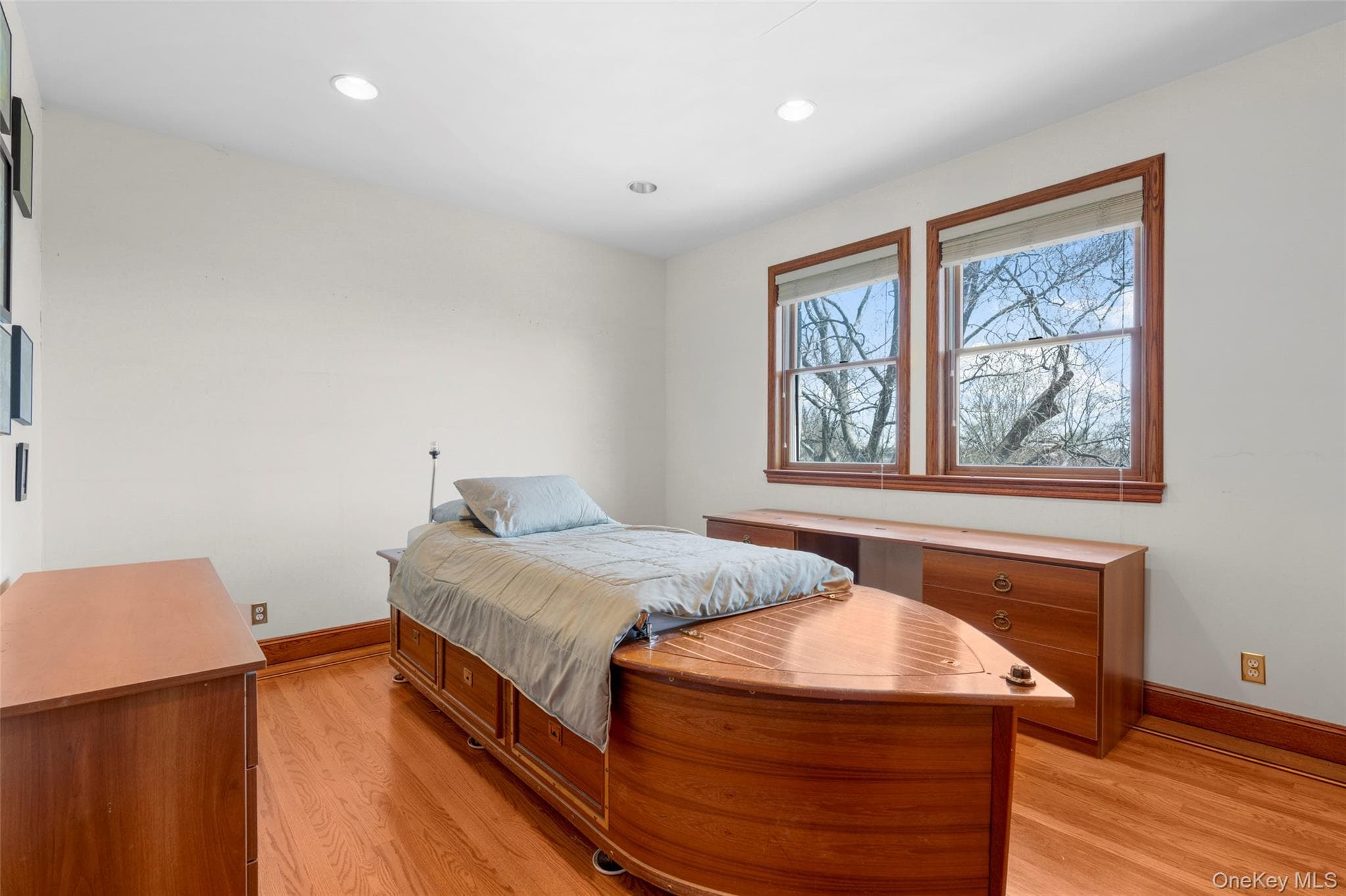 106 Carver Terrace thumbnail 18
