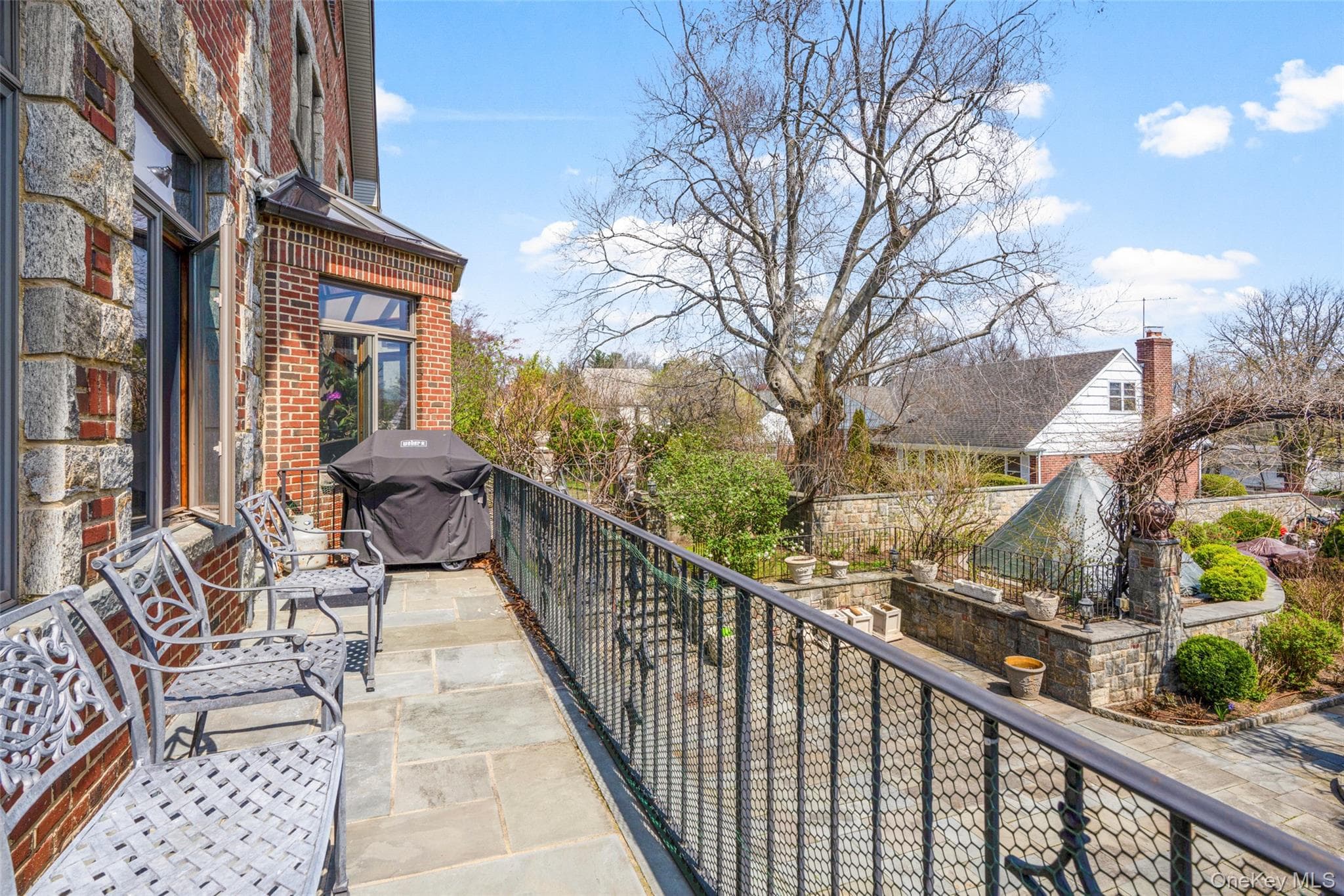 106 Carver Terrace thumbnail 27
