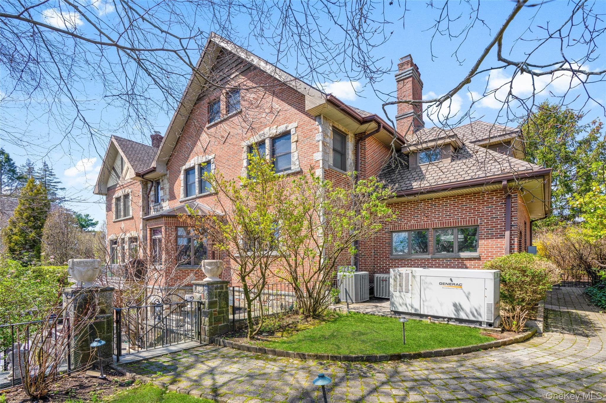 106 Carver Terrace thumbnail 31
