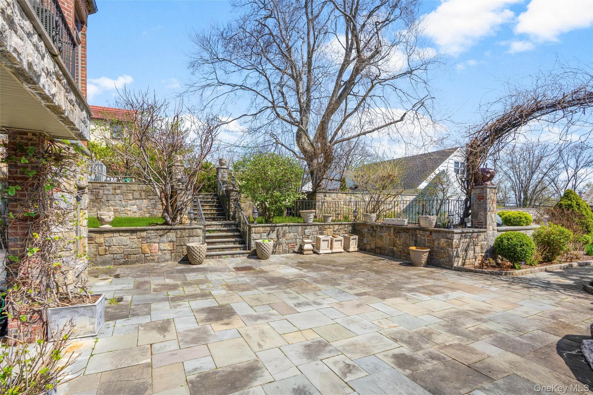 106 Carver Terrace thumbnail 29