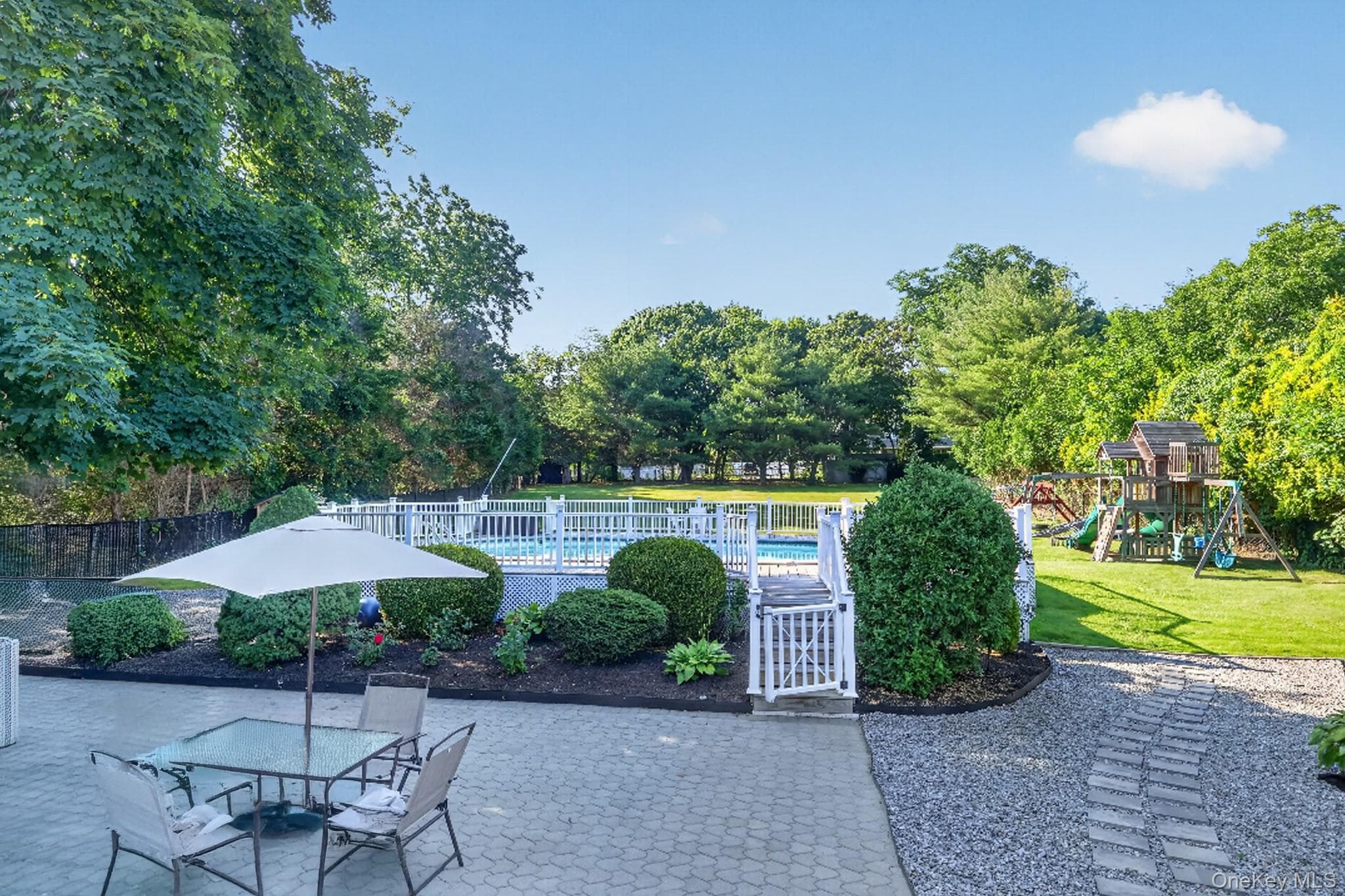 17 Woodlawn Avenue thumbnail 13
