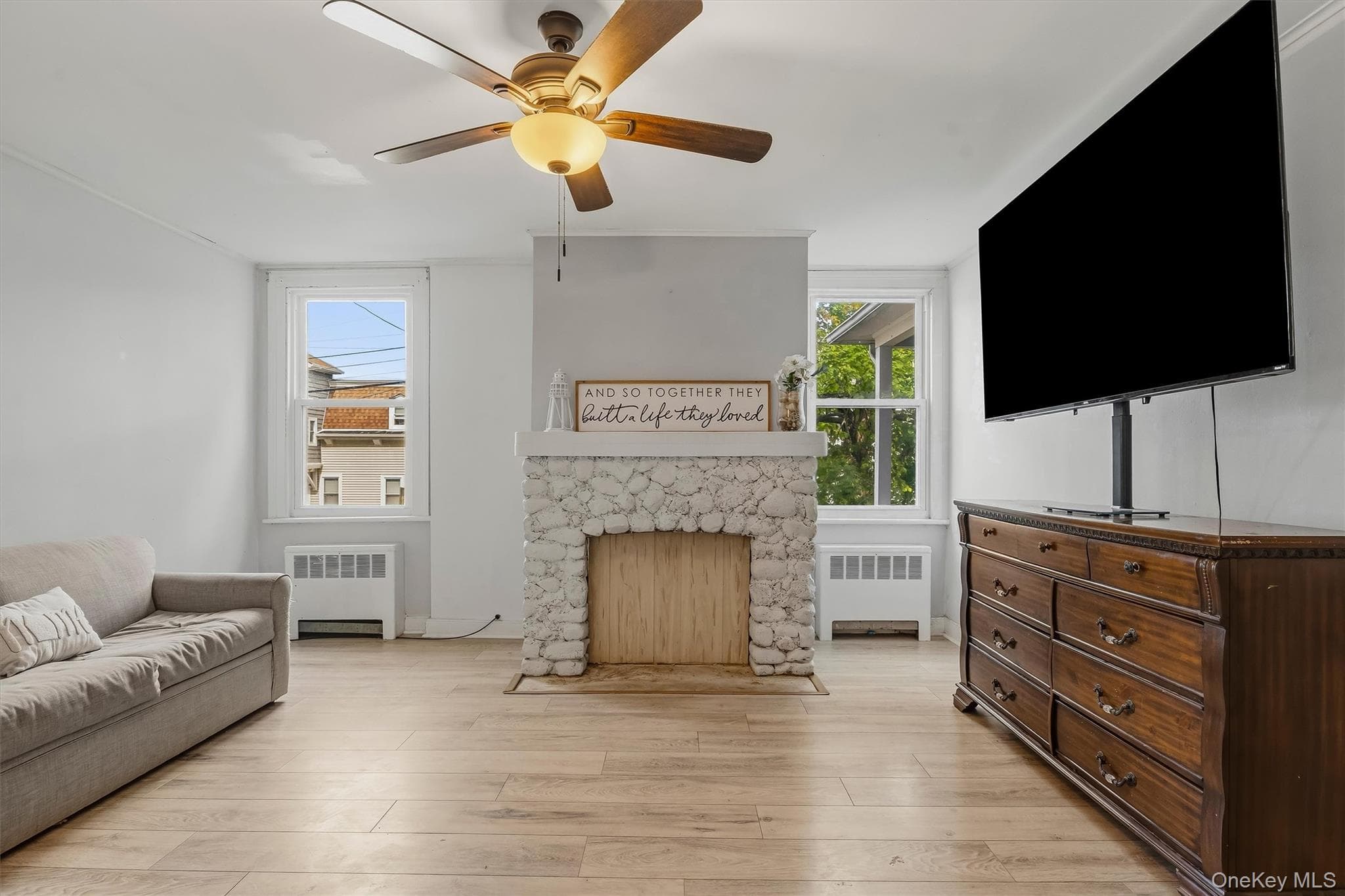 164 Greenwich Avenue thumbnail 11